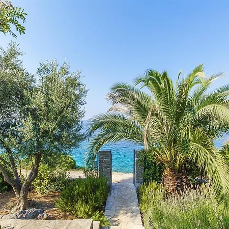 Nyaraló House Mavi Trogir