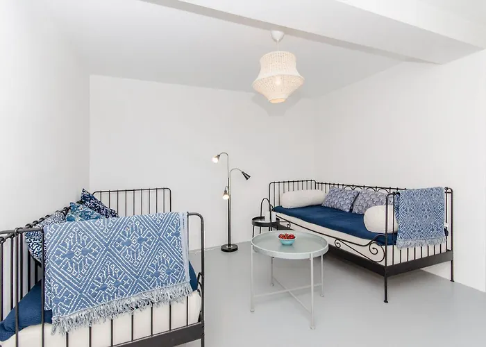 House Mavi Trogir