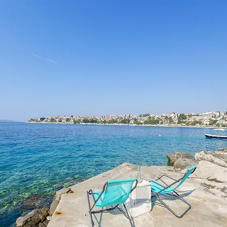 House Mavi Semesterbostad *